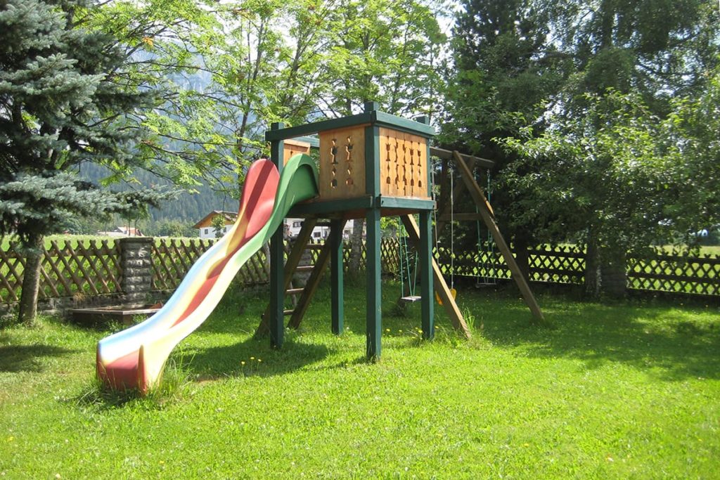 Ferchtlhof Ramsau Bildergalerie Spielplatz